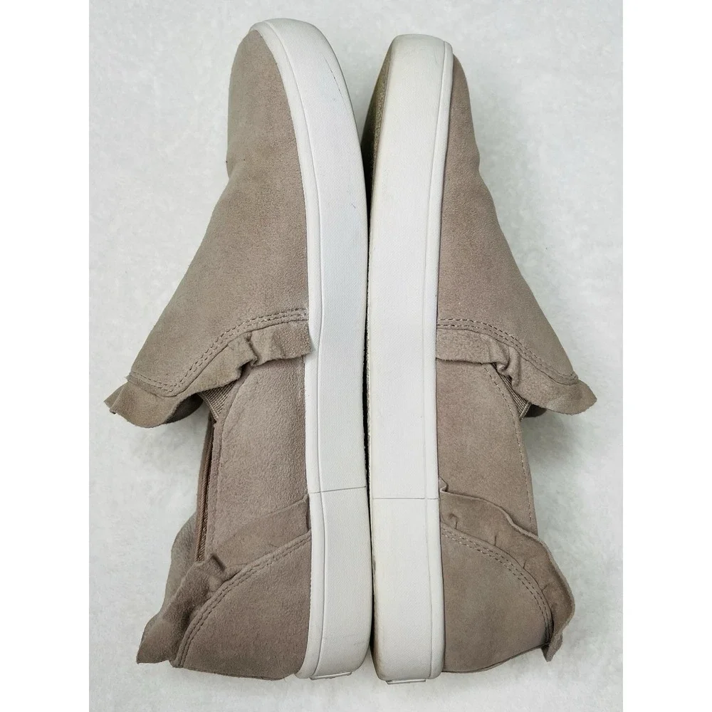 Kate Spade New York Women's Lilly Ruffle Suede Gray Slip-On Sneakers Shoes Sz 6M